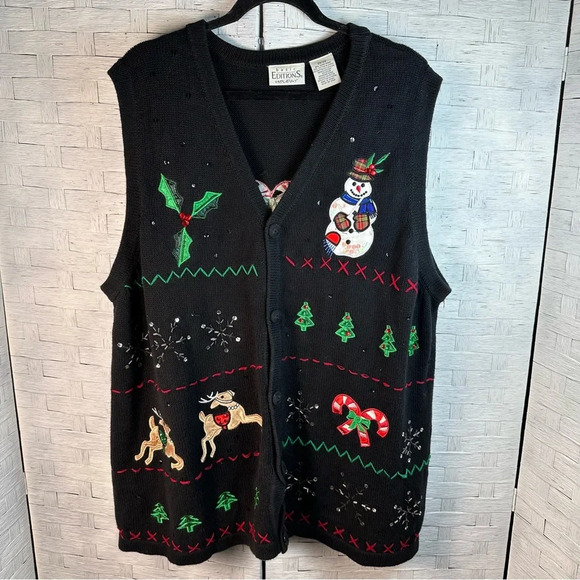 Basic Editions Sweaters - Basic Editions Christmas vest cardigan Granny Core Christmas holiday plus size